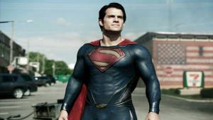 هنری کاویل در یک فیلم دیگر از سوپرمن حضور خواهد داشت